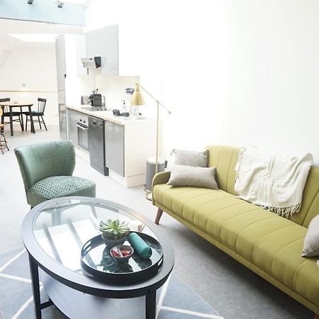Beautiful Duplex With Ac - Place Du Palais Bordeaux Eksteriør bilde
