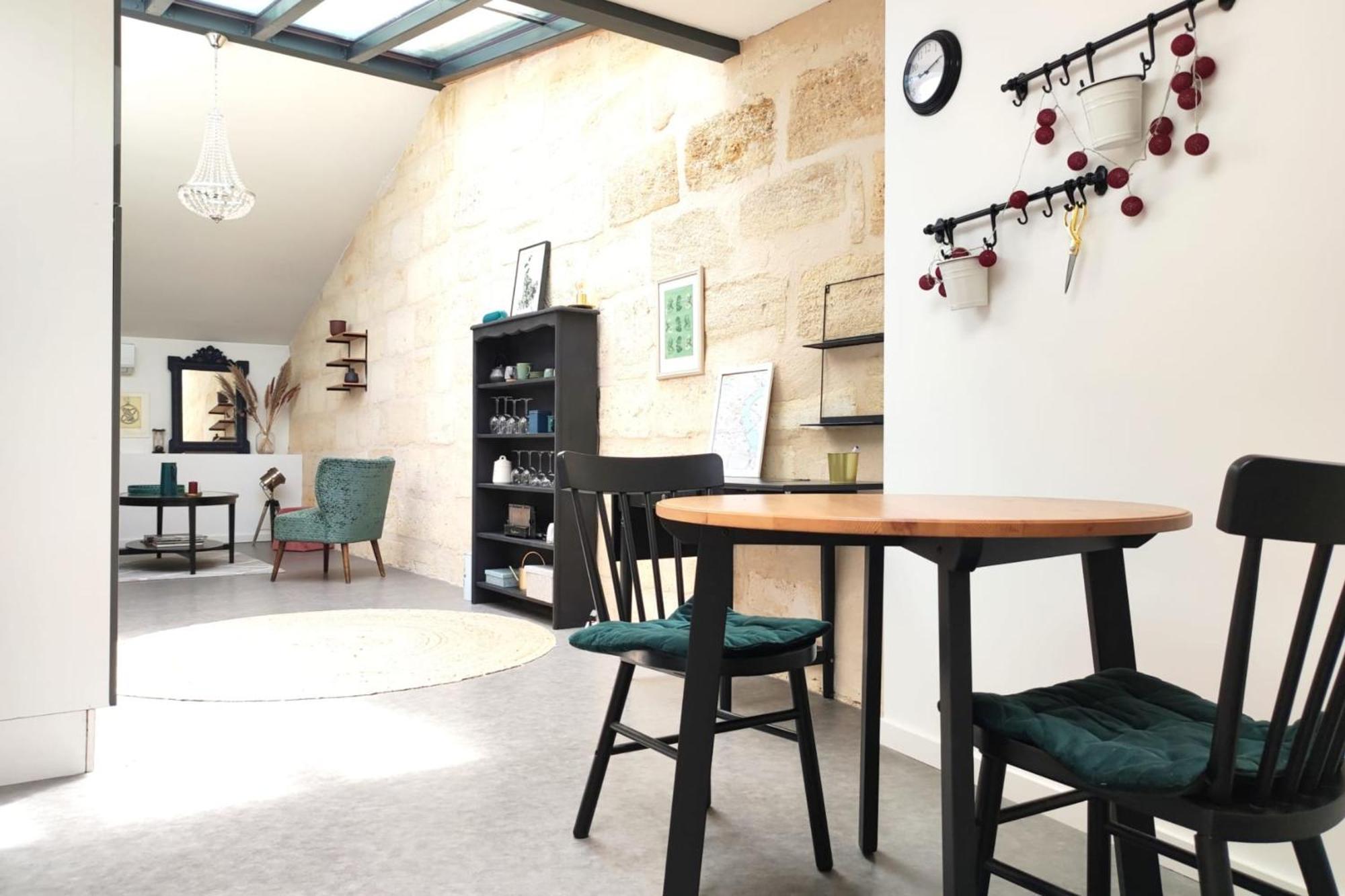 Beautiful Duplex With Ac - Place Du Palais Bordeaux Eksteriør bilde